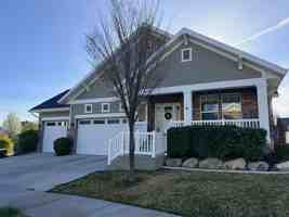 featured image of 794 S Golden Leaf Way