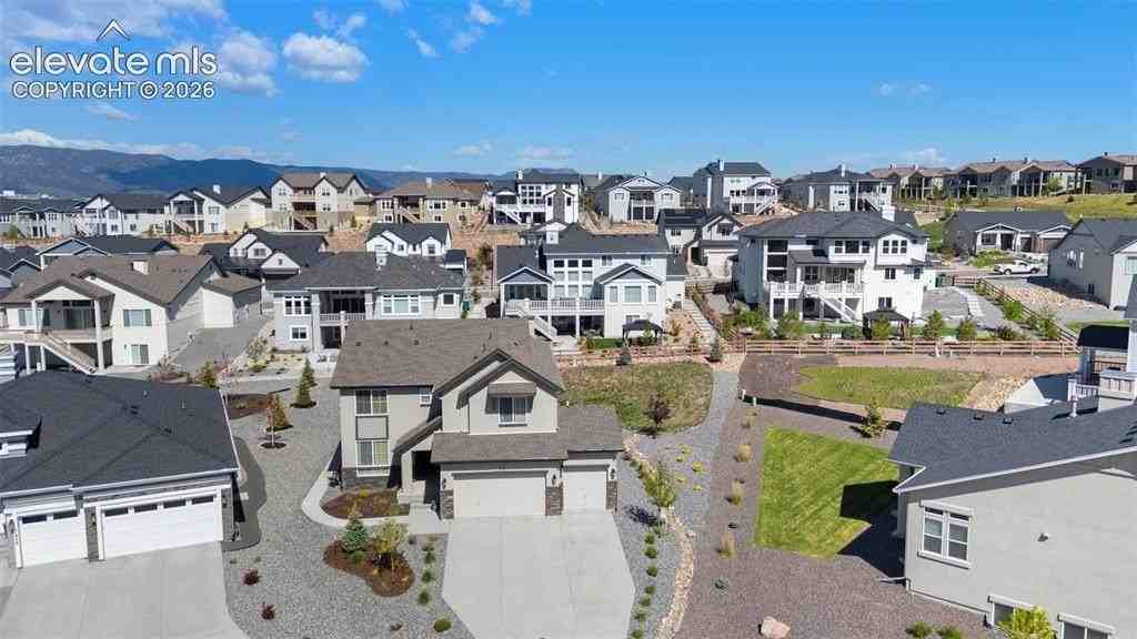 11860 Hawk Stone Dr - Photo 4 of 48