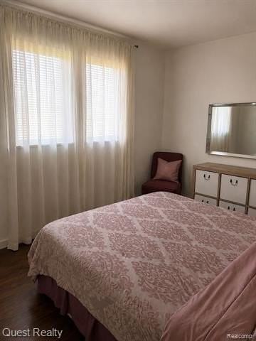 22730 Masonic Blvd - Photo 7 of 19