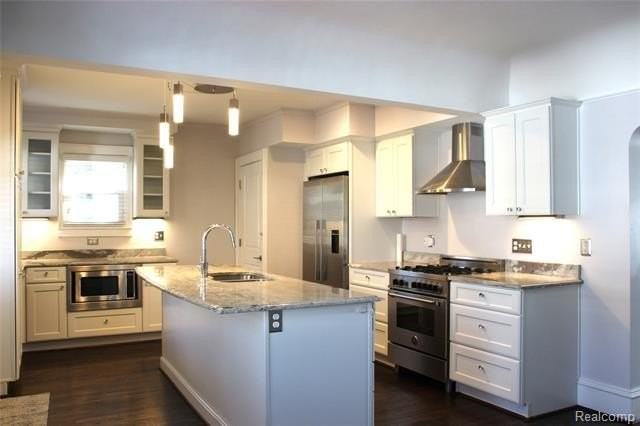 115 E Lincoln St - Photo 7 of 24