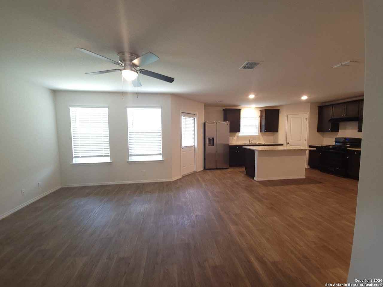15418 Shortwing - Photo 6 of 27