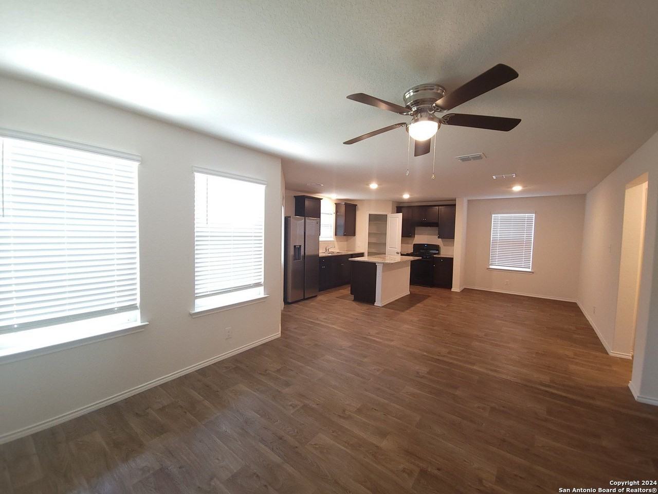 15418 Shortwing - Photo 7 of 27