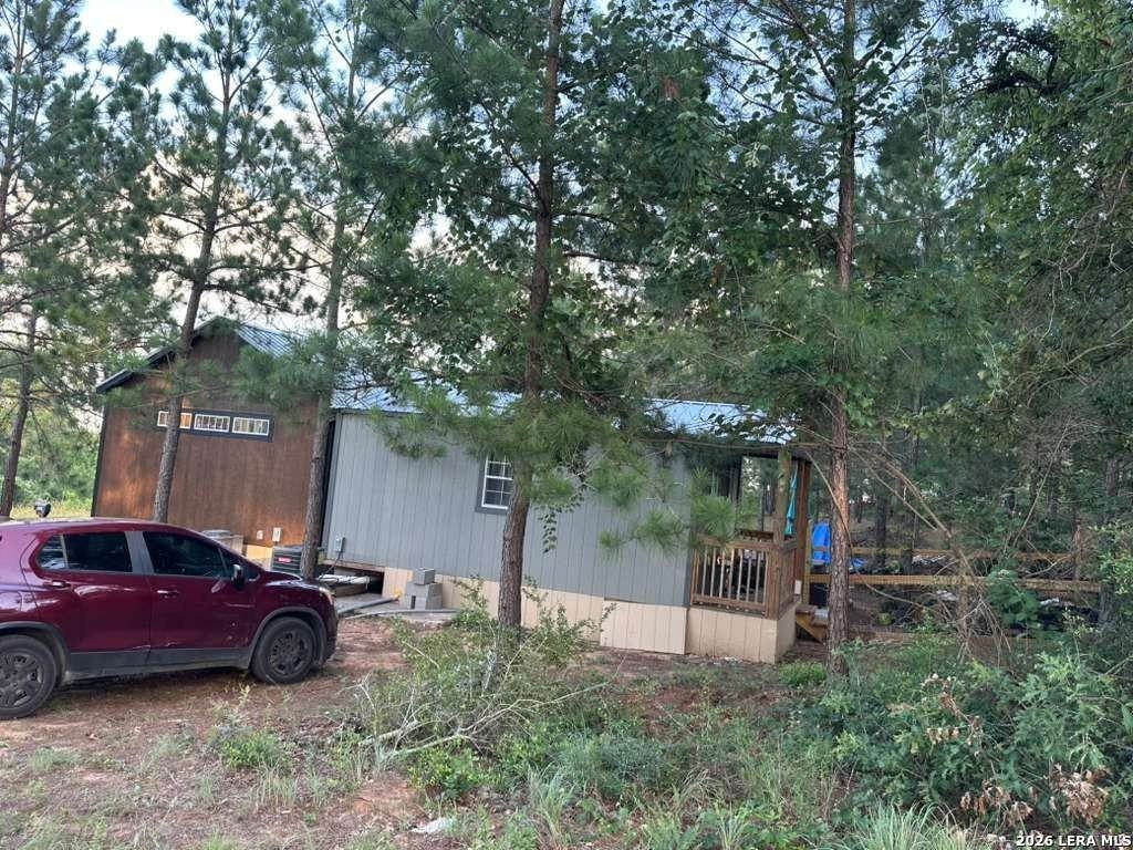 259 Pinehill Dr - Photo 5 of 17