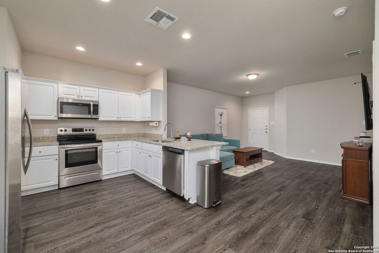 13023 Heathers Elm - Photo 7 of 17