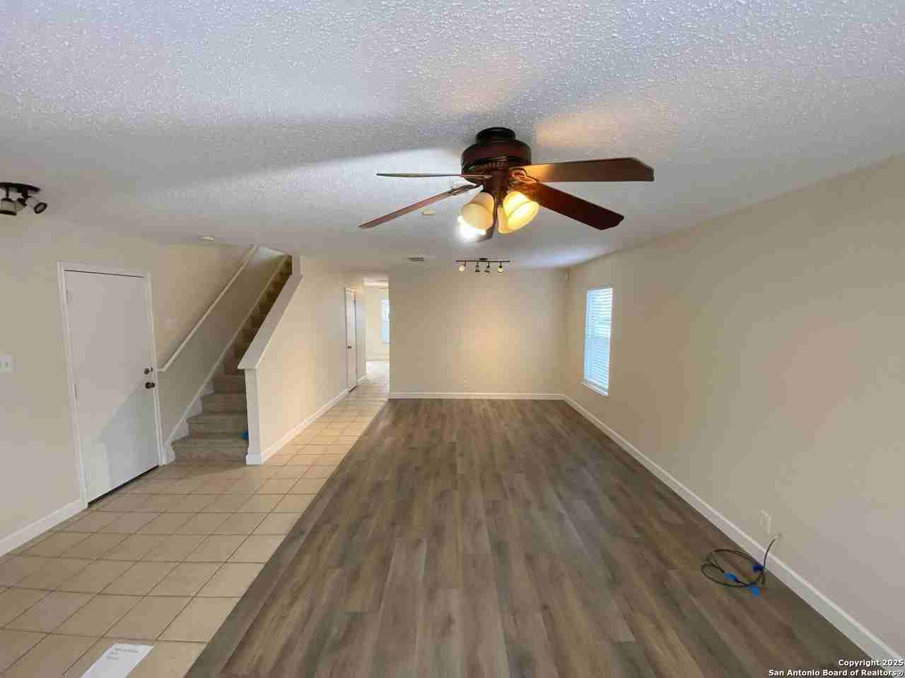 8802 Bridgefield - Photo 7 of 27