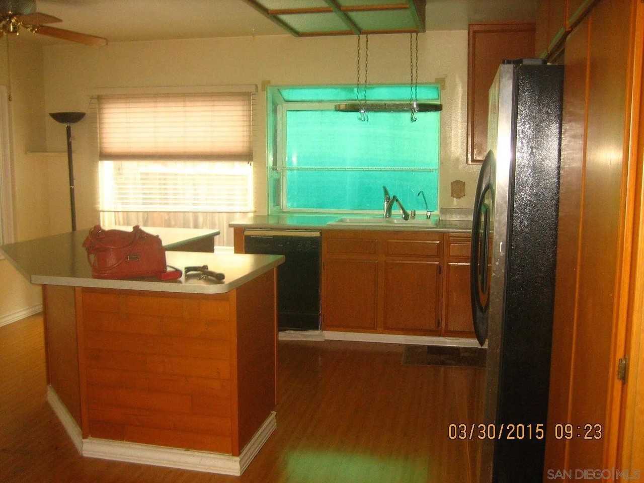 7735 Backer Rd - Photo 4 of 26