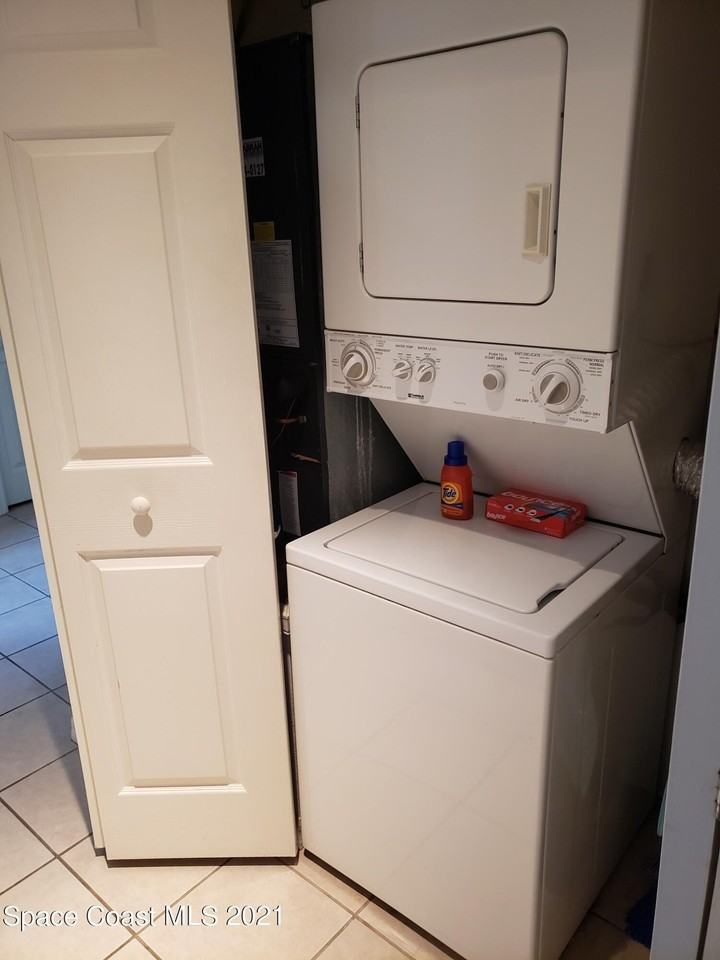 160 S Shepard Dr #16 - Photo 6 of 14