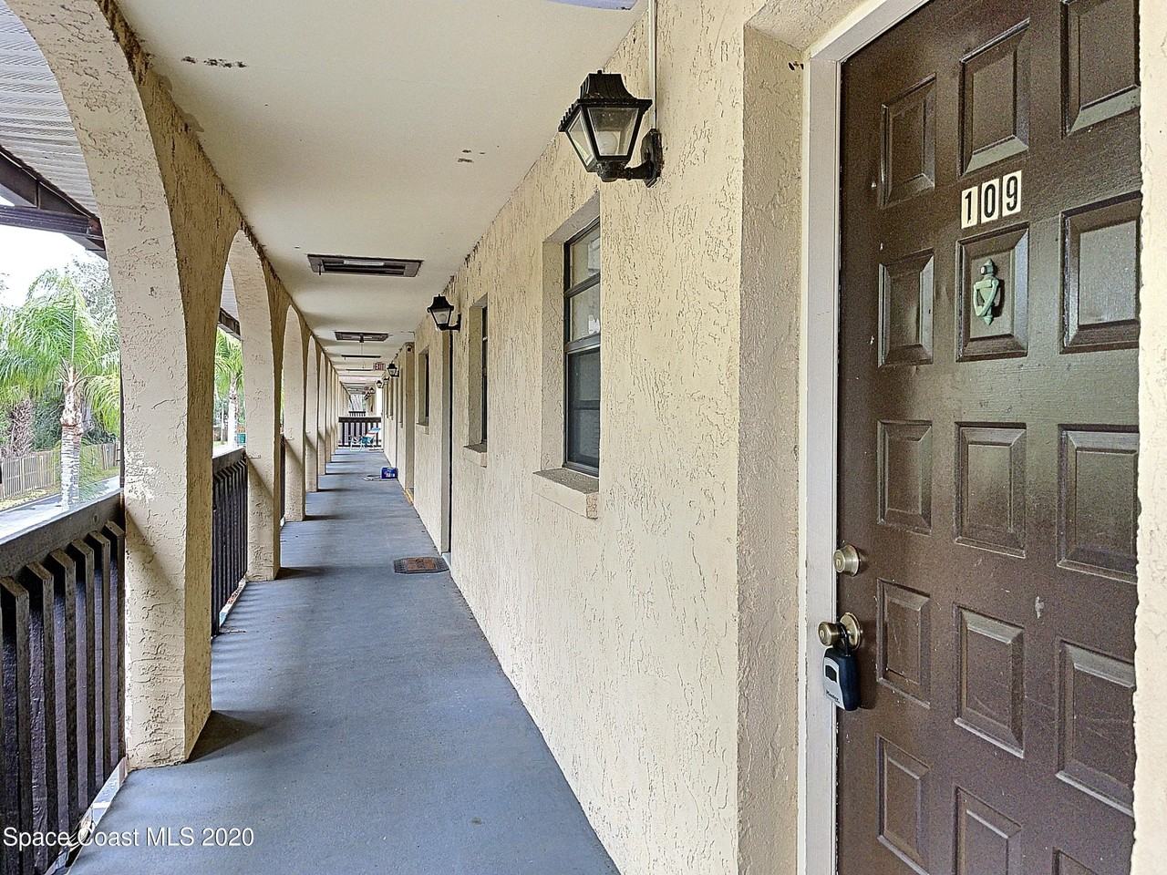 205 Palmetto Ave #109 - Photo 3 of 31