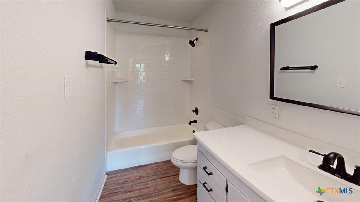 2618 Goliad St - Photo 5 of 12