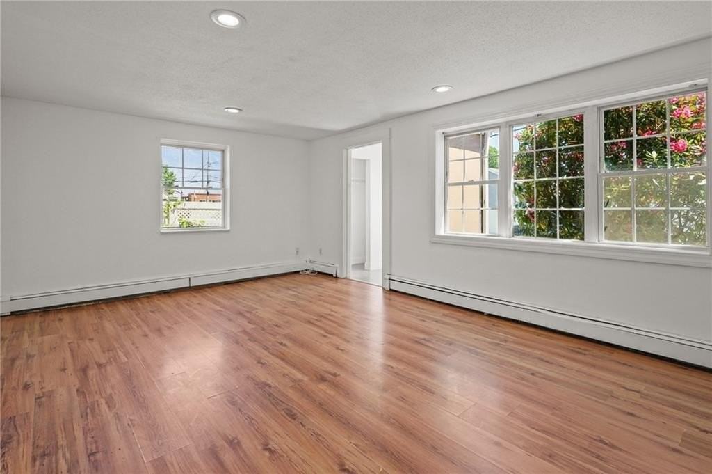 26 Beach St - Photo 5 of 24