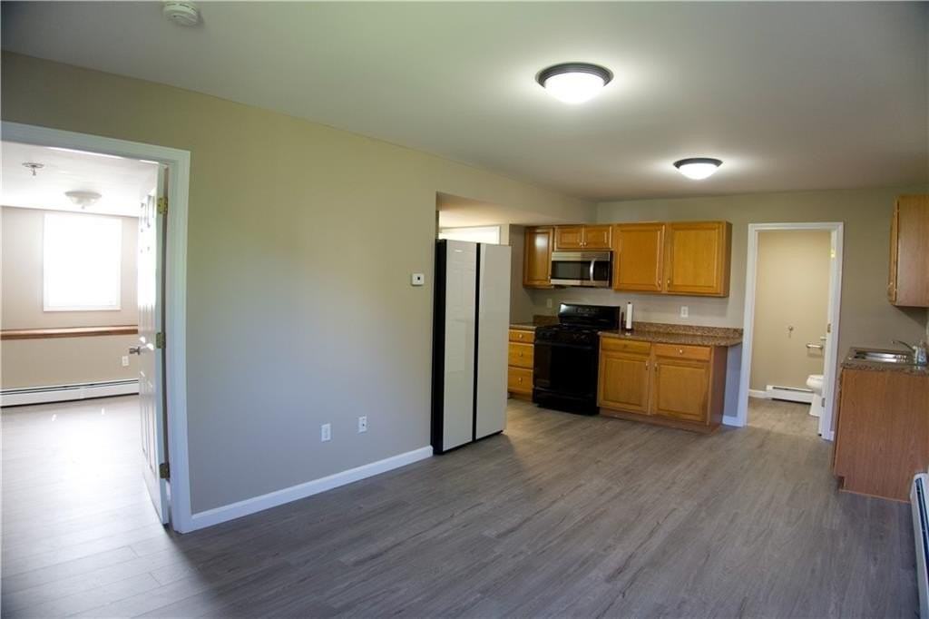 858 Bernon St #LL - Photo 2 of 7