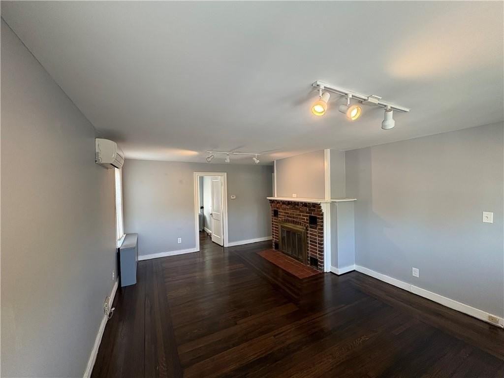 968 Elm St #1 - Photo 6 of 15