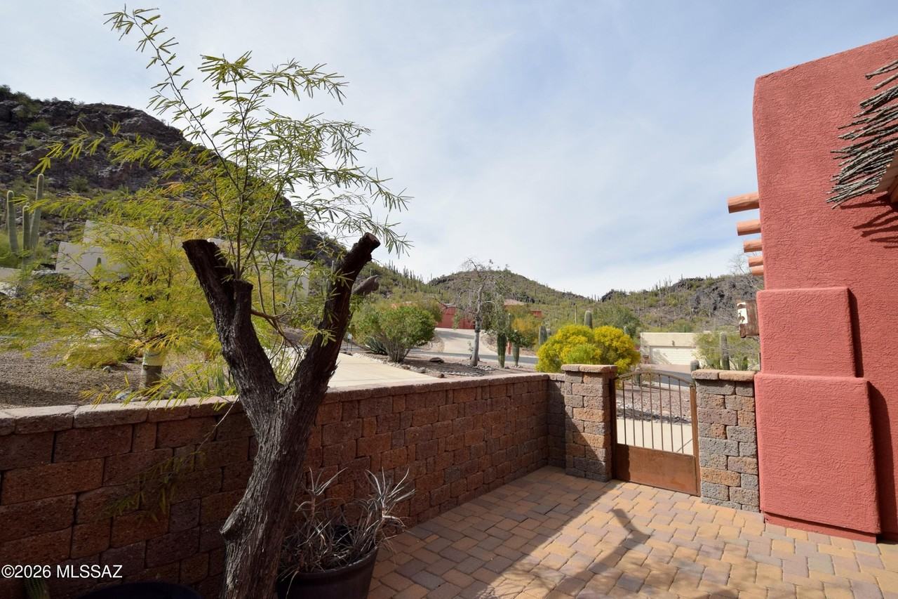 8167 W Circulo De Los Morteros - Photo 6 of 46