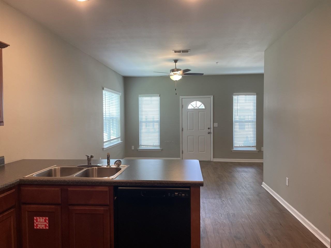 2253 Del Carmel Way - Photo 7 of 15