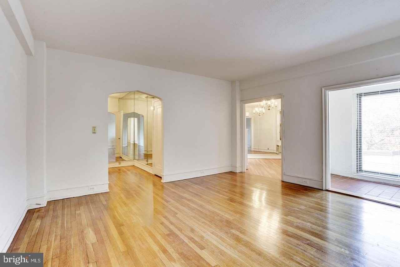 4701 Connecticut Ave Nw #300 - Photo 5 of 20