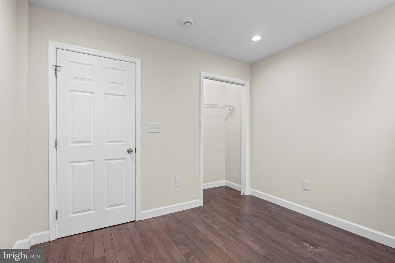 713 N Duncan St - Photo 6 of 29