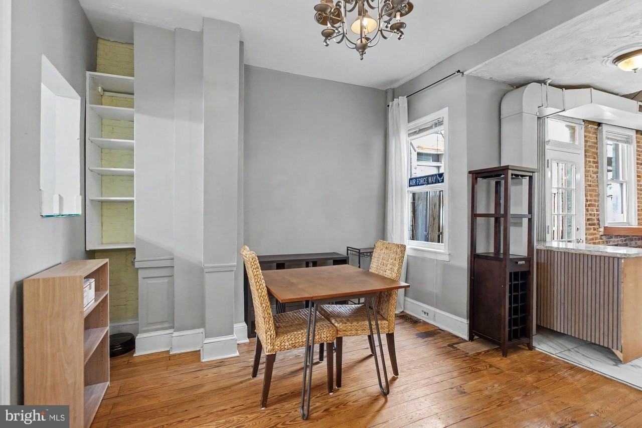 14 Poultney St - Photo 7 of 39