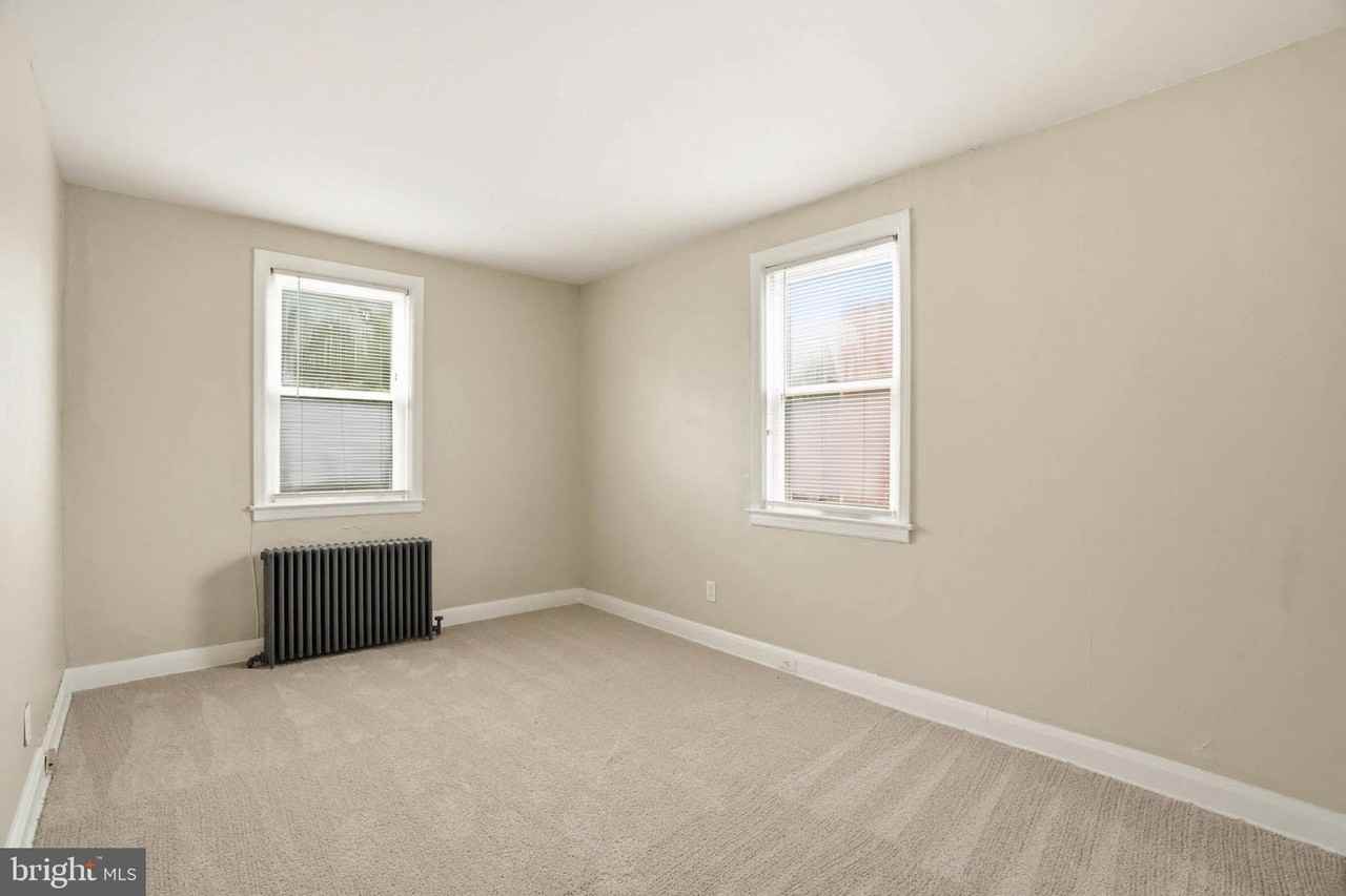 3116 Leighton Ave - Photo 4 of 12