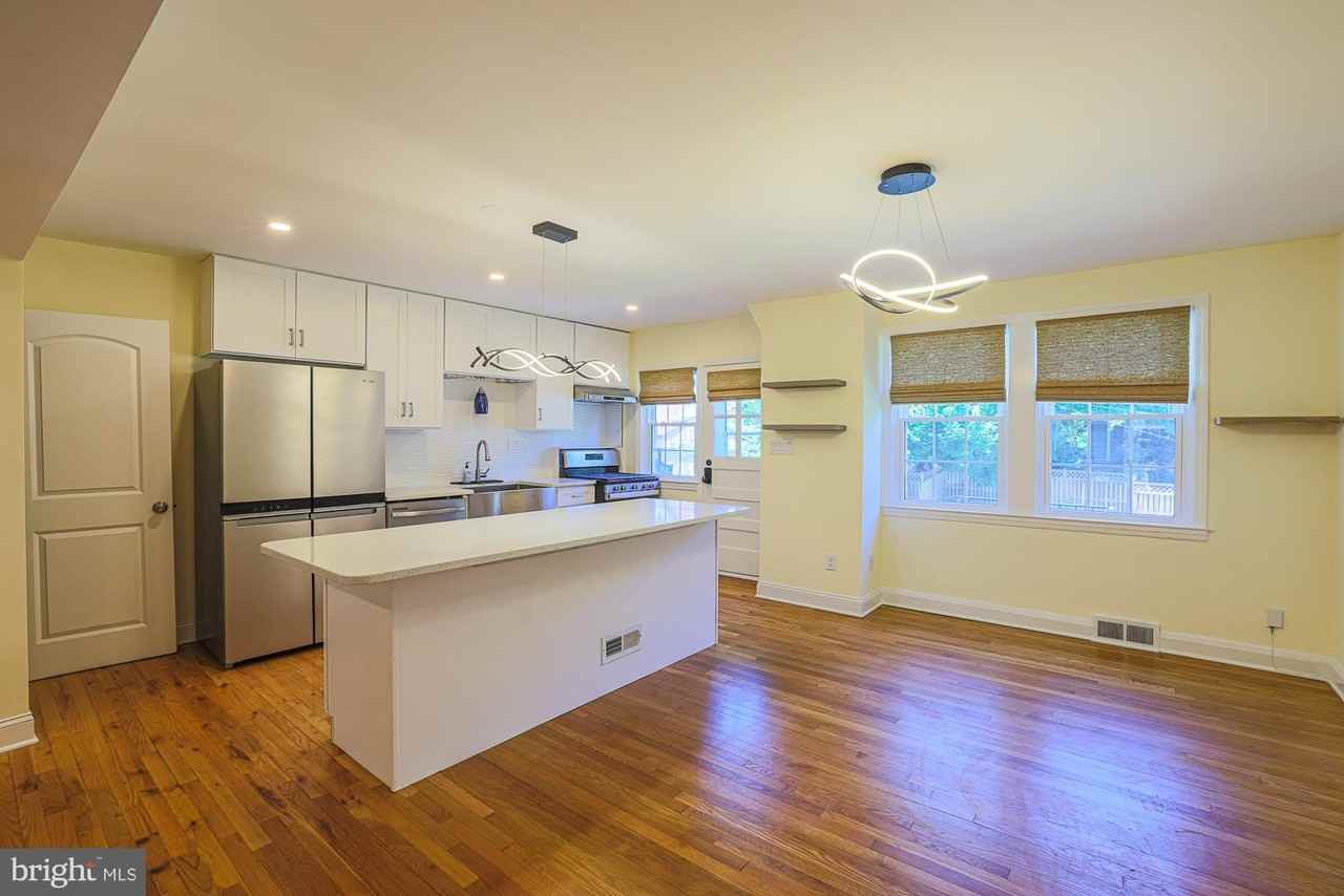 214 Overbrook Rd - Photo 7 of 24