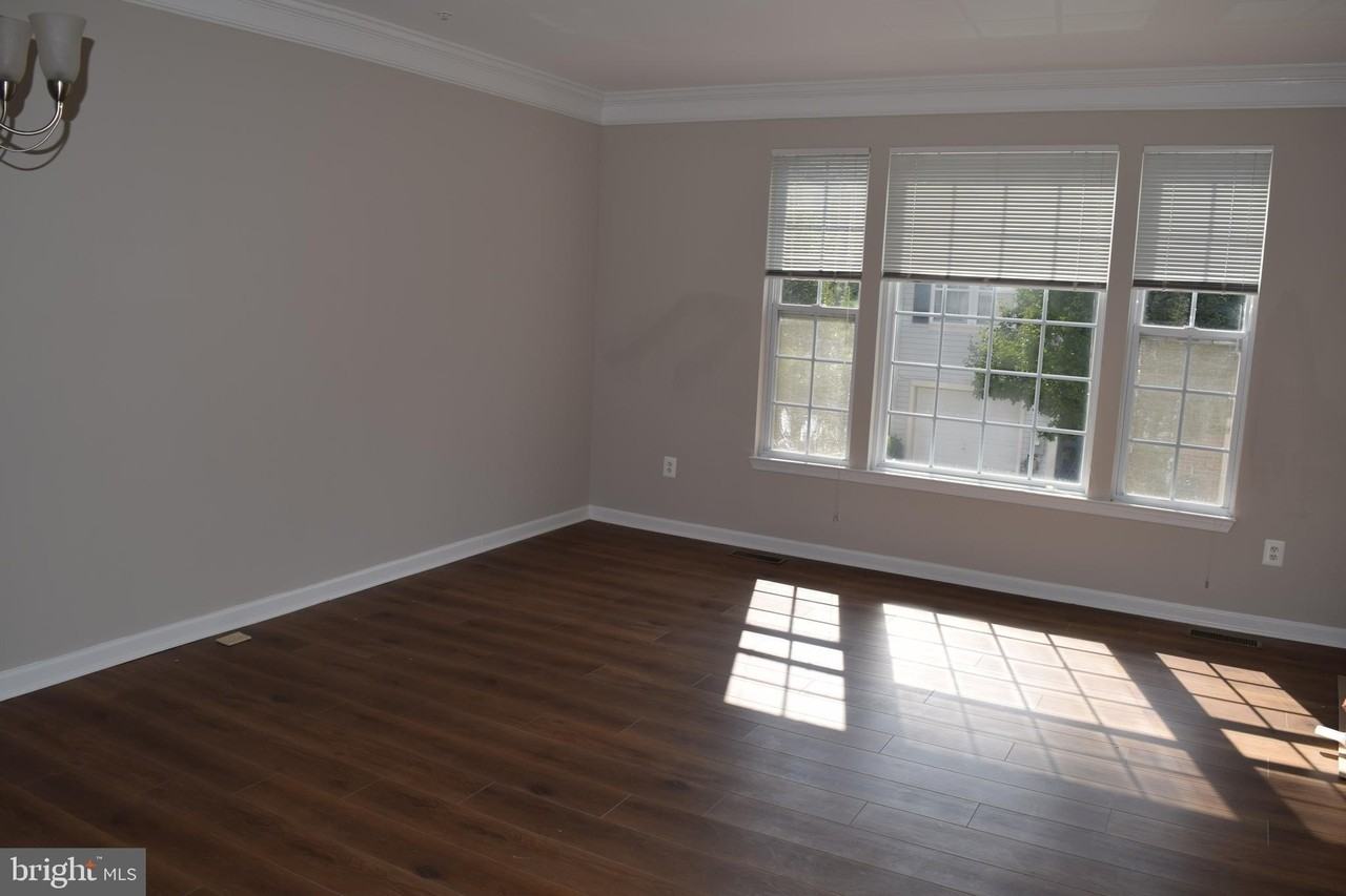 7082 Water Oak Rd #198 - Photo 3 of 16