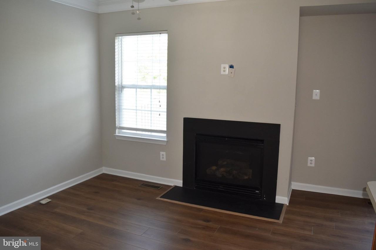 7082 Water Oak Rd #198 - Photo 4 of 16