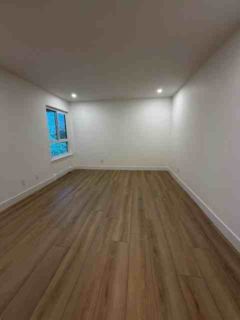 19835 64 Avenue - Photo 3 of 9