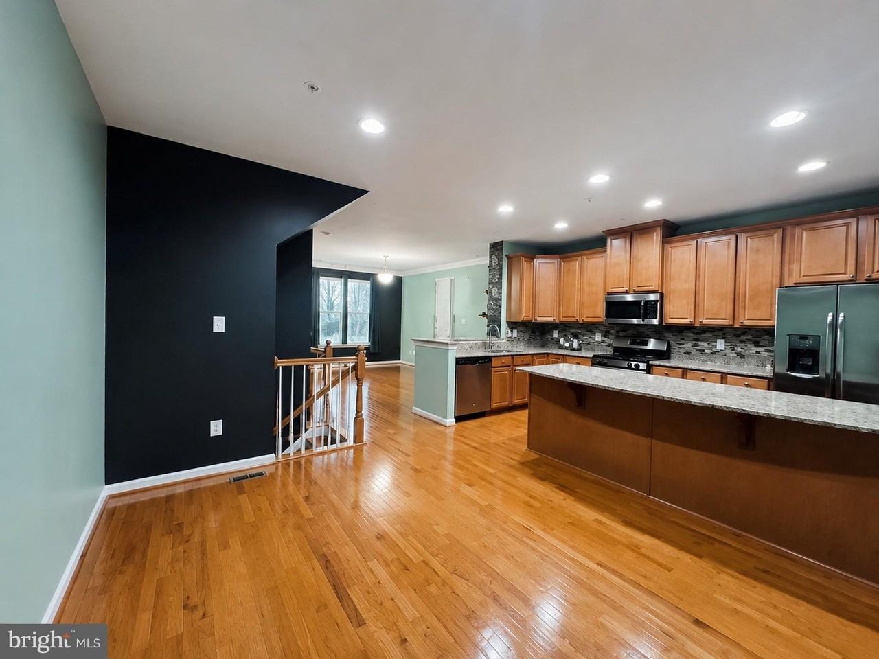22321 Honey Hill Ln - Photo 4 of 7
