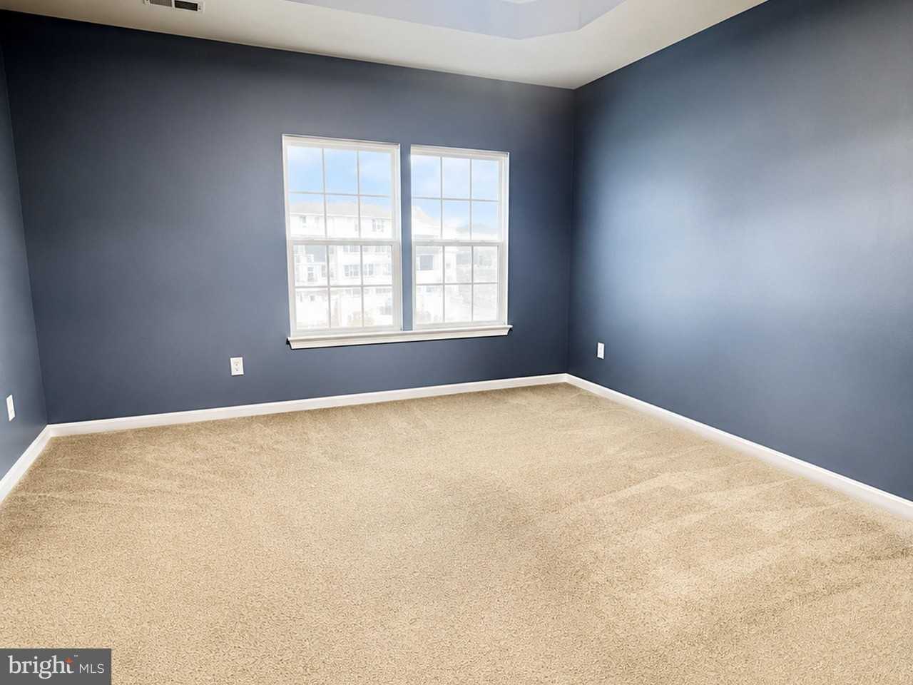 22321 Honey Hill Ln - Photo 5 of 7