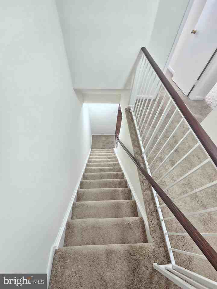 13906 Highstream Pl - Photo 3 of 36