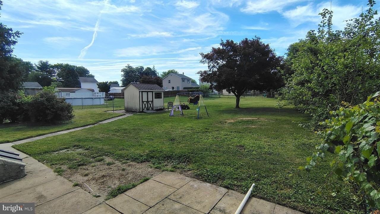 1000 Main Ave - Photo 2 of 15