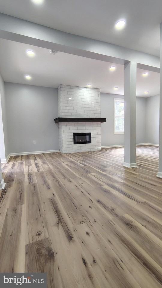1000 Main Ave - Photo 4 of 15