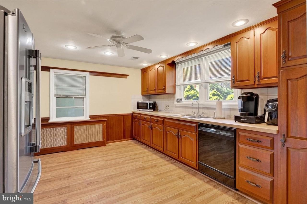 1217 Caln Meetinghouse Rd - Photo 3 of 15