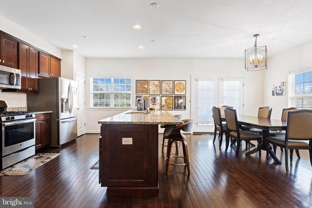 11 Skylar Cir - Photo 4 of 11