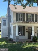 featured image of 217 S 9th St