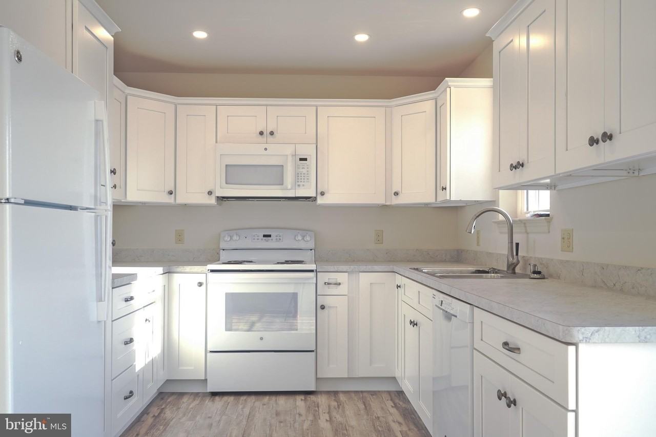 3206 Mill Ln #A - Photo 7 of 12