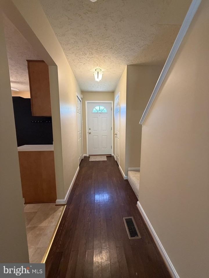 107 Peridot Pl - Photo 4 of 41