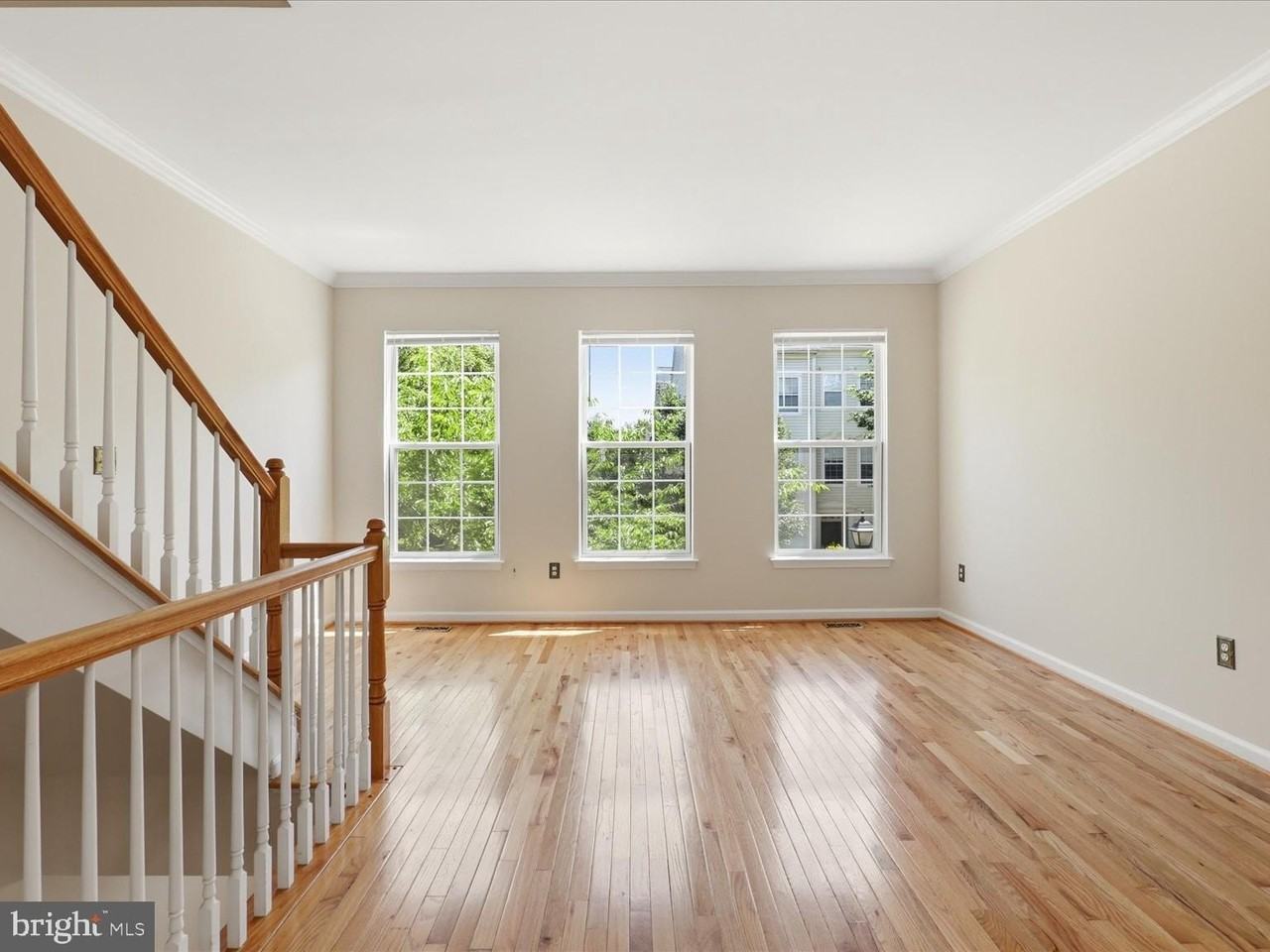 5302 Chieftain Cir - Photo 6 of 30