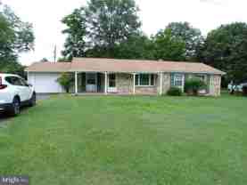 111 Walnut Dr - Photo 1 of 1