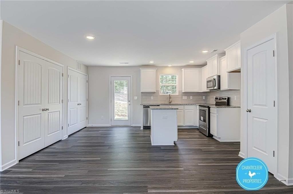 3155 Misty Ridge Dr - Photo 6 of 29