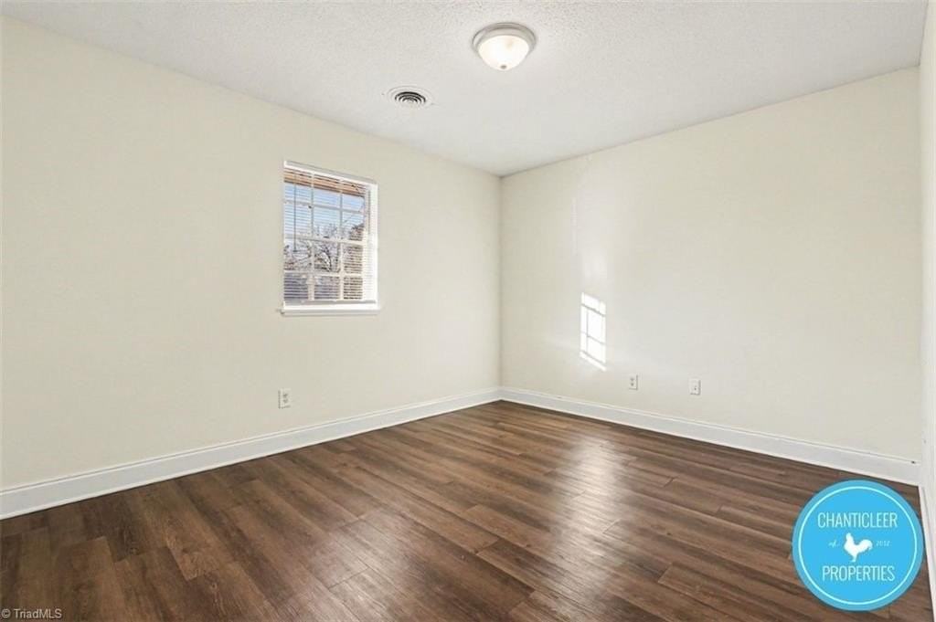 115 Florence St #7 - Photo 7 of 23