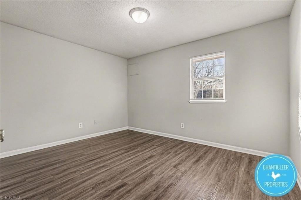 115 Florence St #4 - Photo 4 of 12