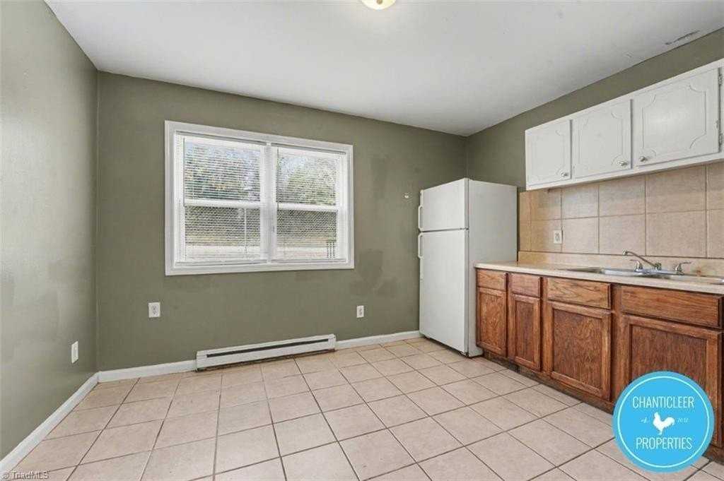 1504 Autumn Dr #A - Photo 6 of 28