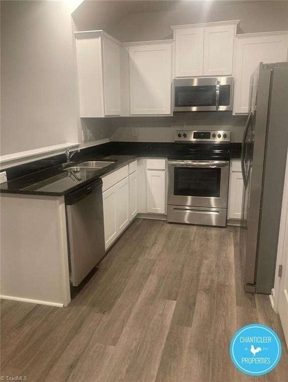 2497 Ashton Park Ln - Photo 3 of 19