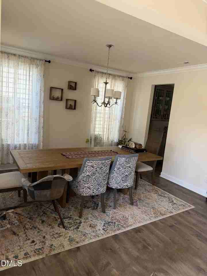 1072 Diamond Dove Ln - Photo 4 of 35