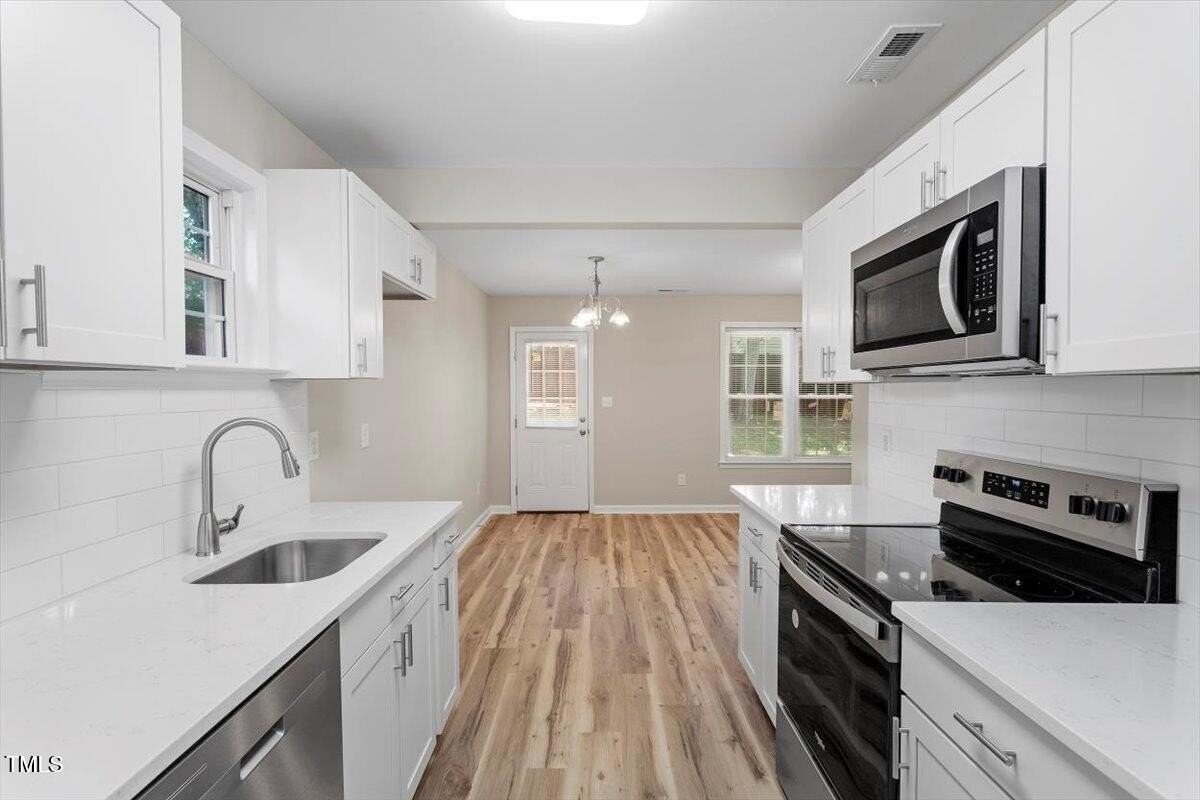 1611 Poole Rd - Photo 3 of 35
