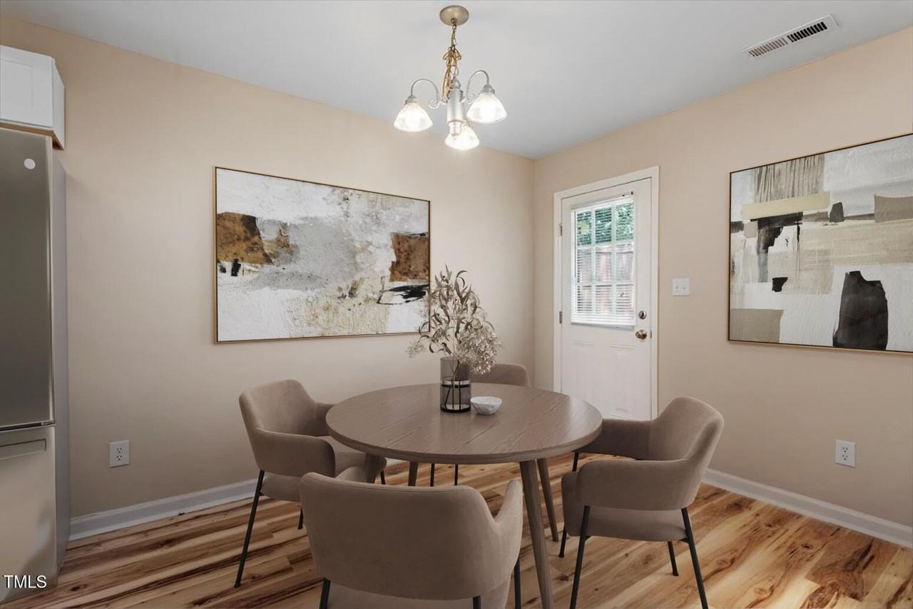 1611 Poole Rd - Photo 6 of 35