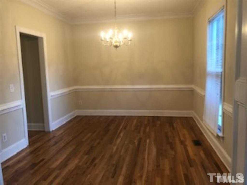 1817 Misty Hollow Ln - Photo 4 of 10