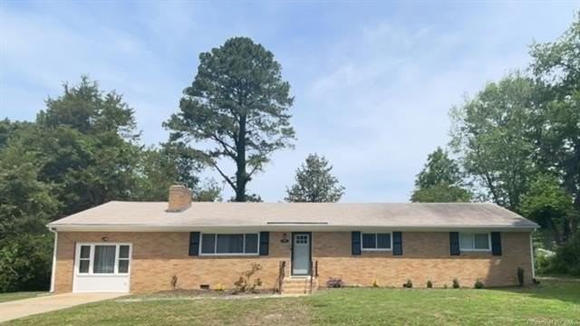 107 Chestnut Dr - Photo 2 of 15