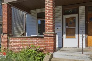 featured image of 710 Herron Ave