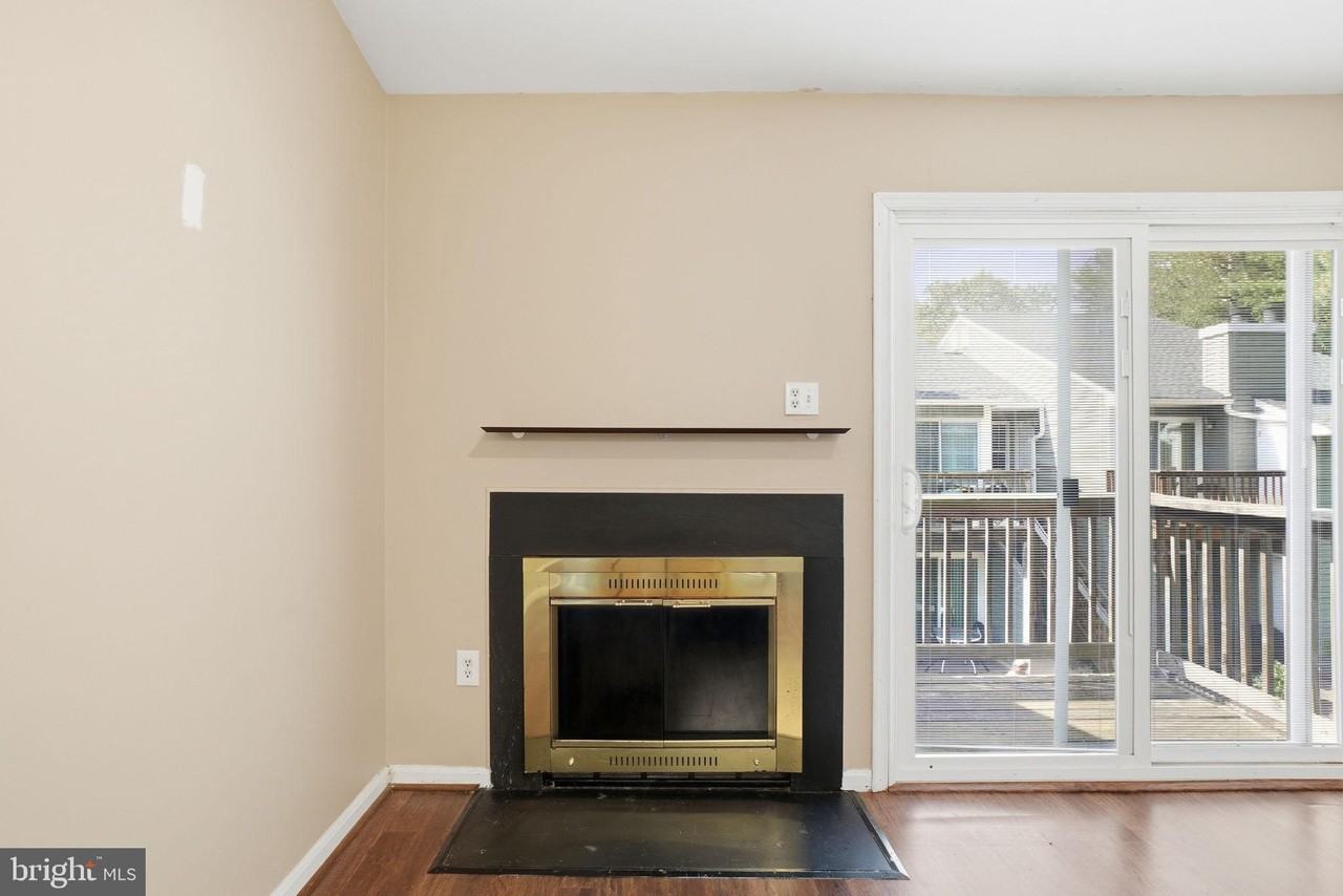 8633 Beekman Pl #33D - Photo 5 of 25